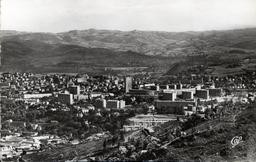 Vue générale en direction de Beaulieu : St Etienne | 