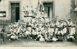 Pose plastique : la Défense du Drapeau : Amicale Sainte Barbe du Soleil / R. Cadé, ... | Cadé, R. (18.?-....) - Photographe. Photographe